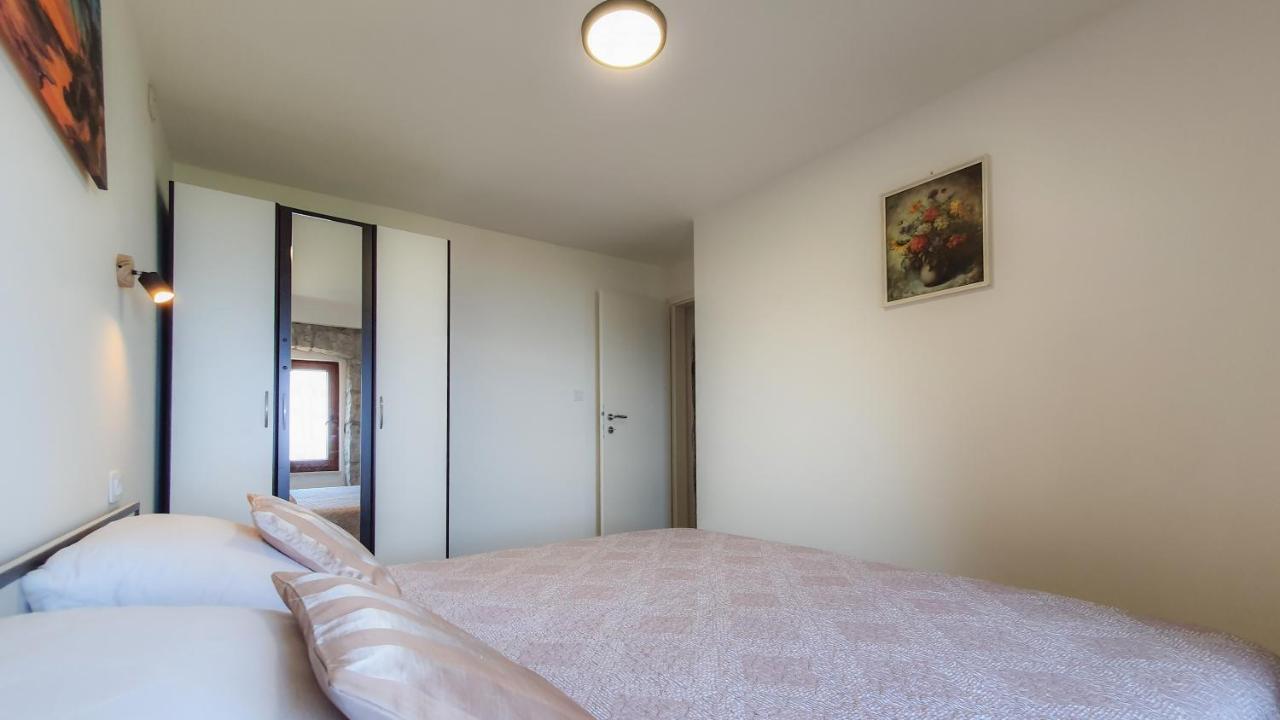 Apartment Bugenvilija Lovran Extérieur photo